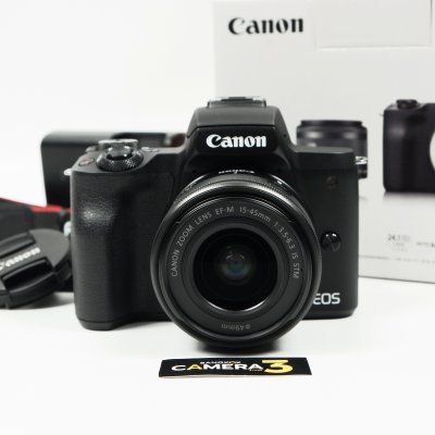 Canon EOS M50
