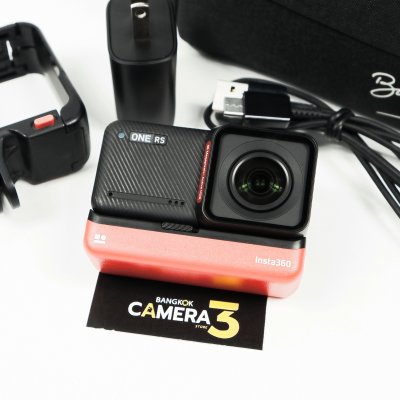 Insta360 ONE RS