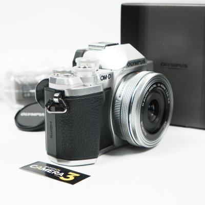 Olympus EM10 III
