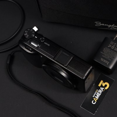 Ricoh GR III