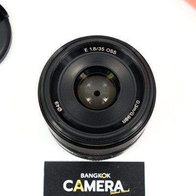 E35mm F1.8 OSS