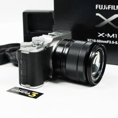 Fujifilm XM1