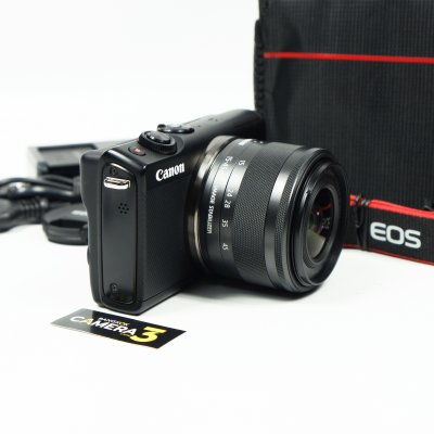 Canon EOS M100