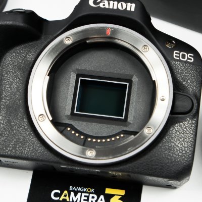 Canon EOS R50