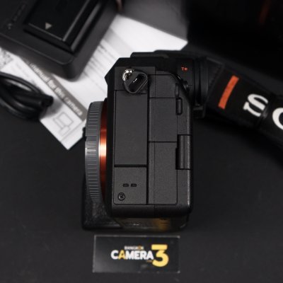Sony A7IV Body