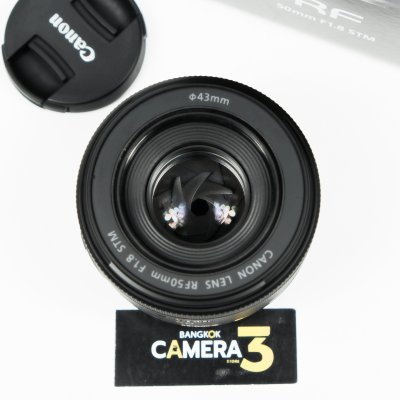RF50mm F1.8 STM