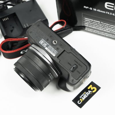 Canon EOS R50