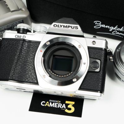 Olympus EM10 II