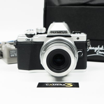 Olympus EM10 II