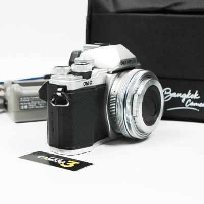 Olympus EM10 II