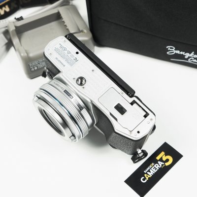 Olympus EM10 II
