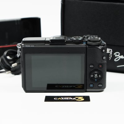 Canon EOS M6