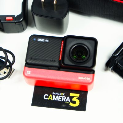 Insta360 ONE RS
