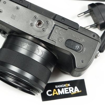 Canon EOS M6