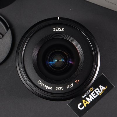 Zeiss Batis 25mm F2