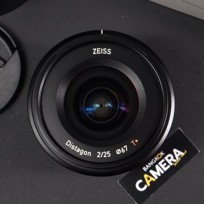 Zeiss Batis 25mm F2