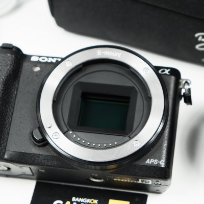 Sony A5100
