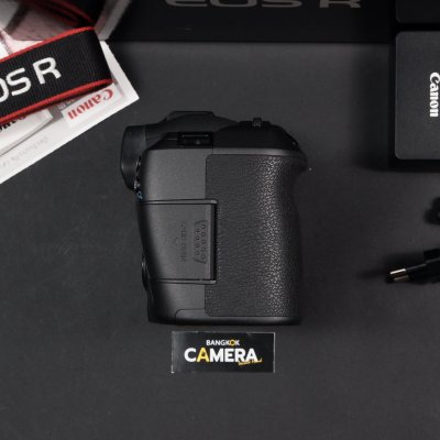 Canon EOS R
