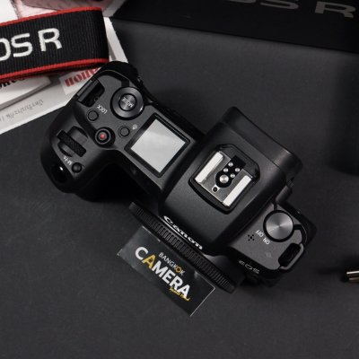 Canon EOS R