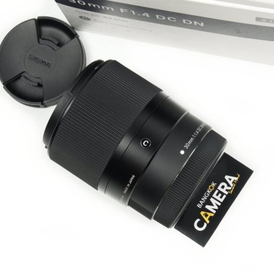 Sigma 30mm F1.4 DC DN