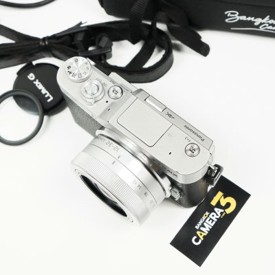 Lumix GF9