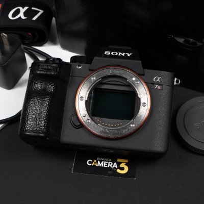Sony A7RIII Body