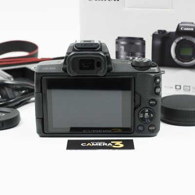 Canon EOS M50