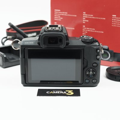 Canon EOS M50