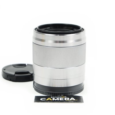 E50mm F1.8 OSS