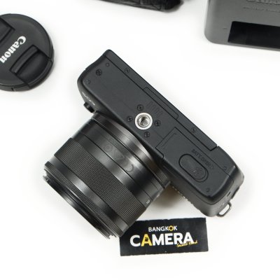 Canon EOS M10