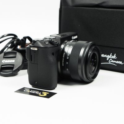 Canon EOS M3