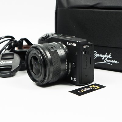 Canon EOS M3