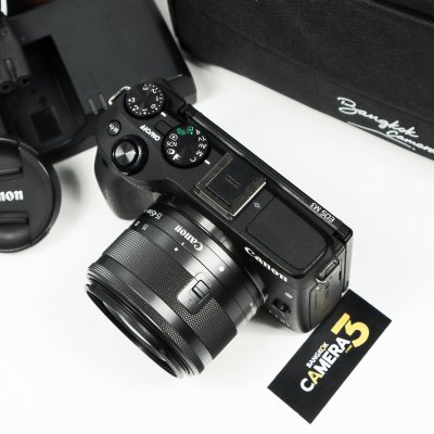 Canon EOS M3