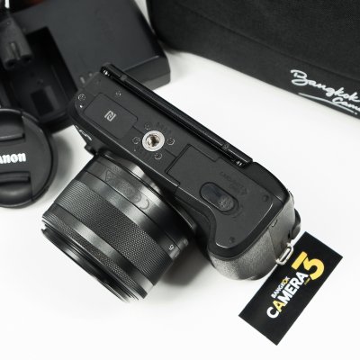 Canon EOS M3