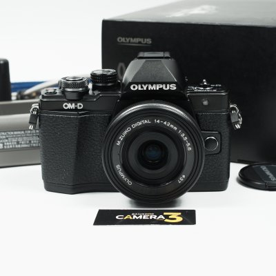 Olympus EM10 II