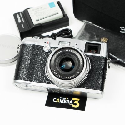 Fujifilm X100