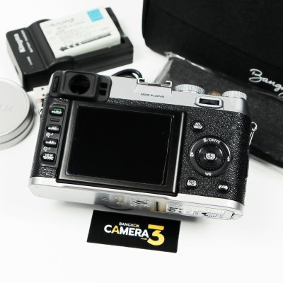 Fujifilm X100