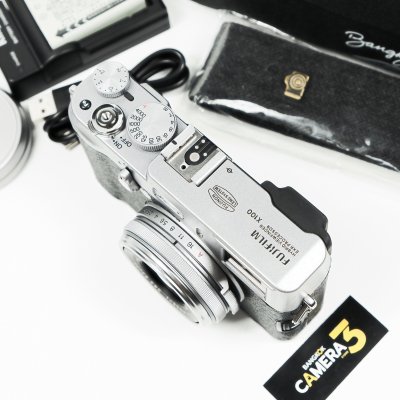 Fujifilm X100