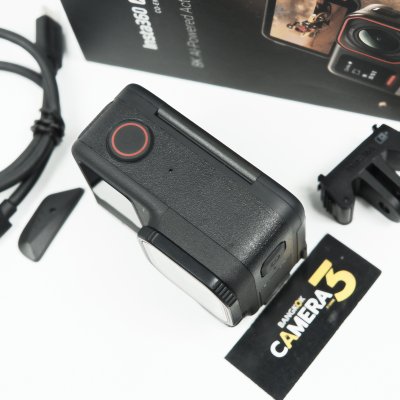 Insta360 ACE PRO 2