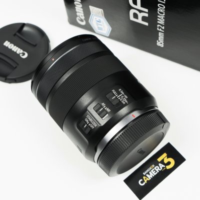 RF85mm F2 MACRO IS STM