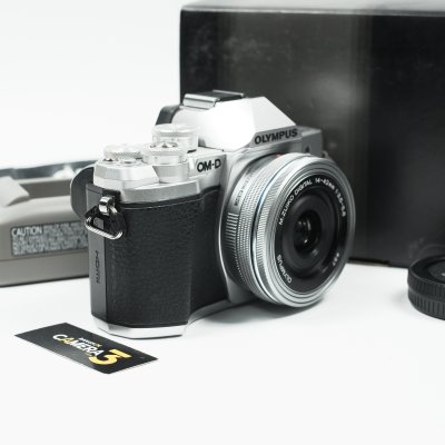 Olympus EM10 III