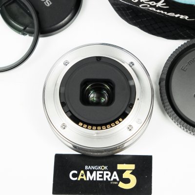 E16mm F2.8