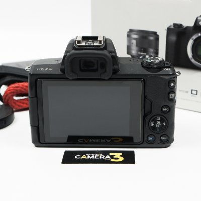 Canon EOS M50