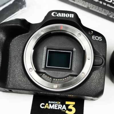 Canon EOS R50
