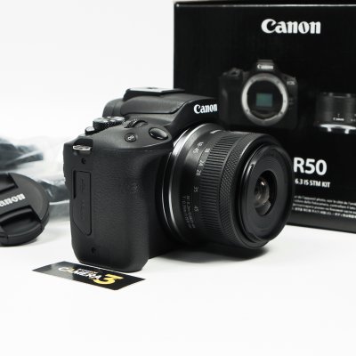 Canon EOS R50