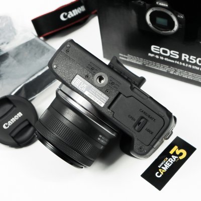 Canon EOS R50