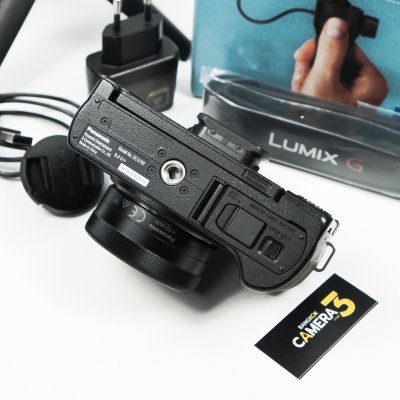 Lumix G100