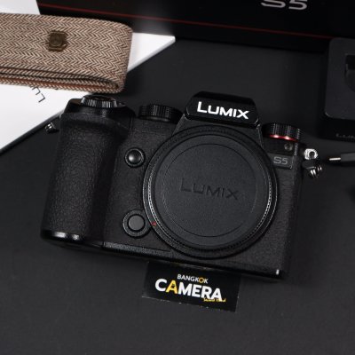 Lumix S5 Body