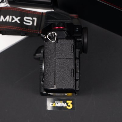 Lumix S1 Body