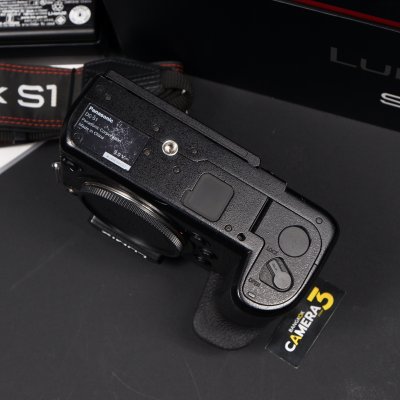 Lumix S1 Body